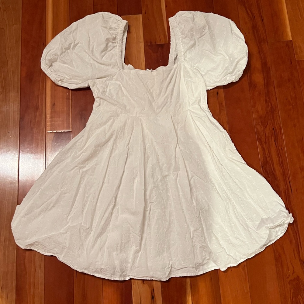 White Swiss Dot Altar’d State Baby Doll Mini Dress — XS